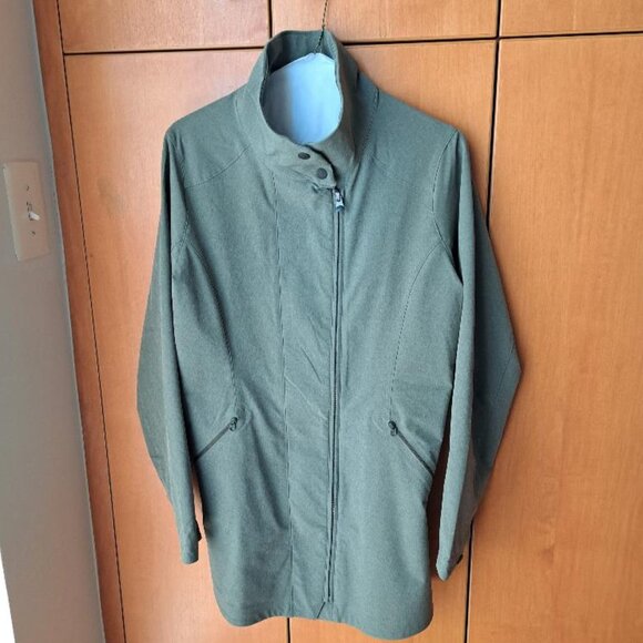 Outdoor Research Short Women's Coat - Picture 2 of 5